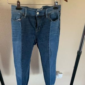 Pac Sun Two Toned High Rise Ankle Jean 💙